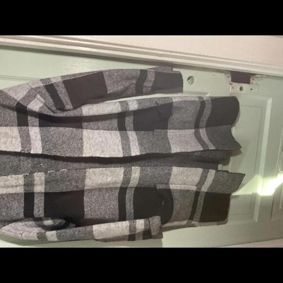 Open Black and Gray Buffalo Check Open Cardigan Sweater Jacket Medium - Picture 3 of 9